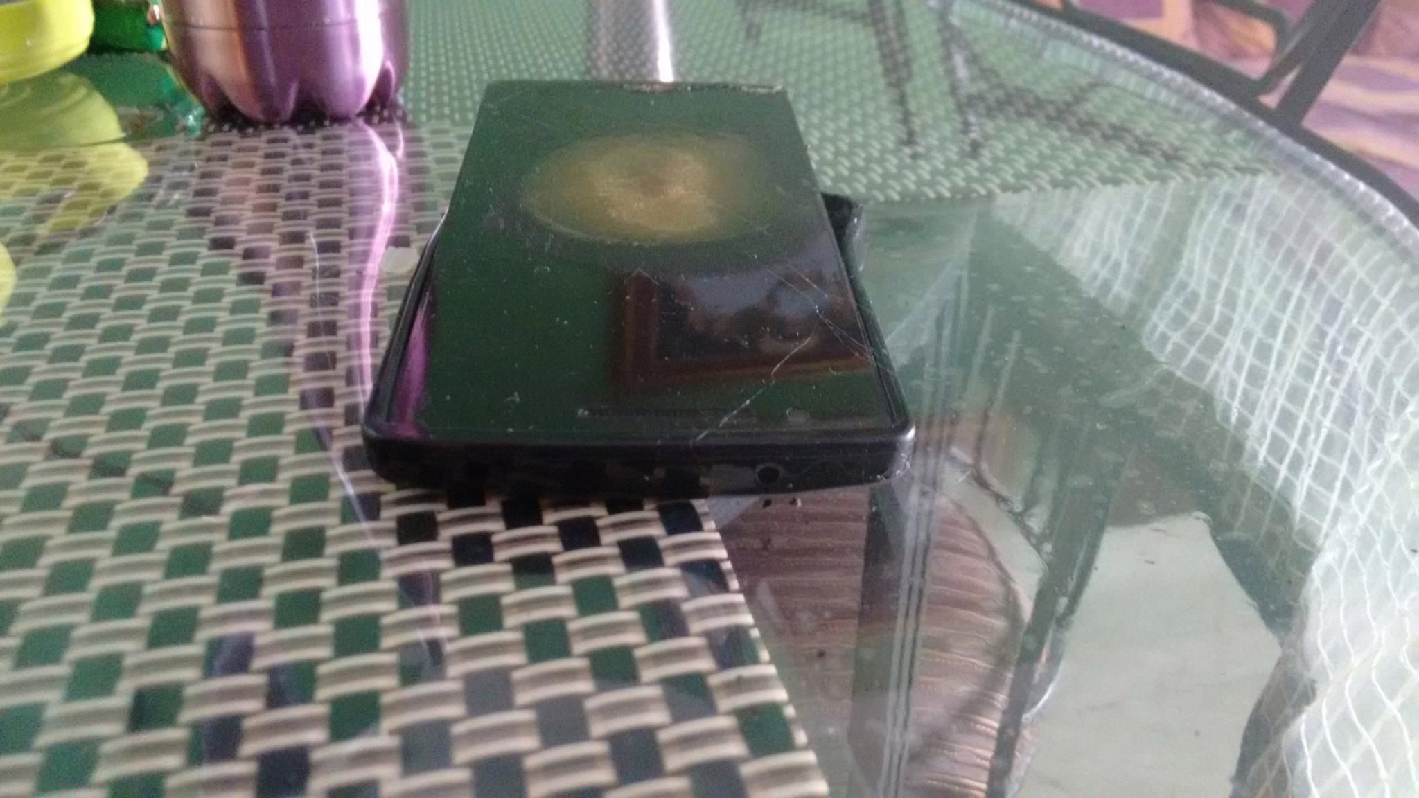 OnePlus One to zabójca flagowców? Na razie zabił sam siebie - po prostu się zapalił 8