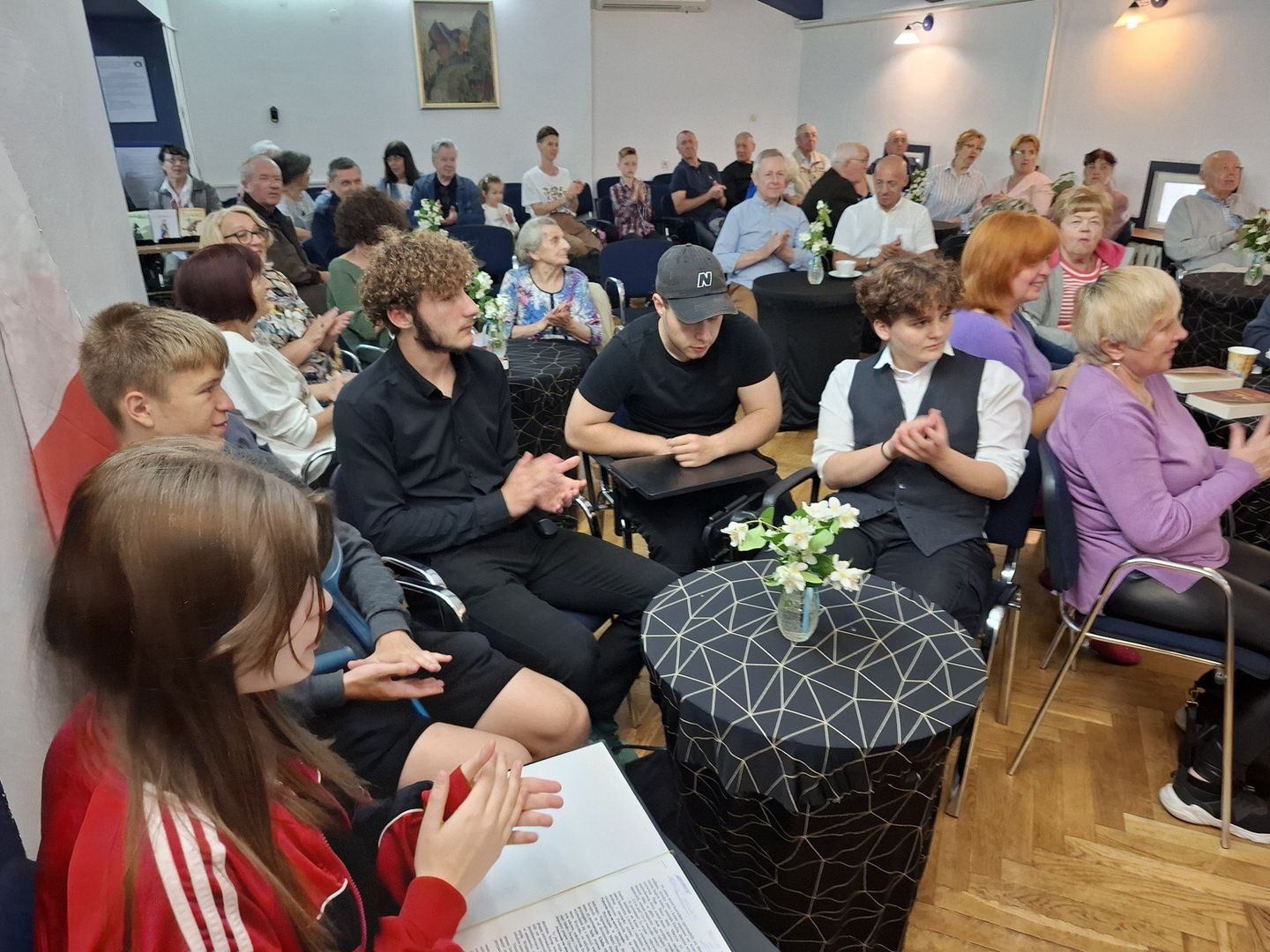 Spotkanie z Marianem Grotowskim, pisarzem z Radomska, podczas promocji jego najnowszej powieści