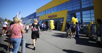 Katowice: IKEA świętuje 25-lecie. Tłumy pod sklepem