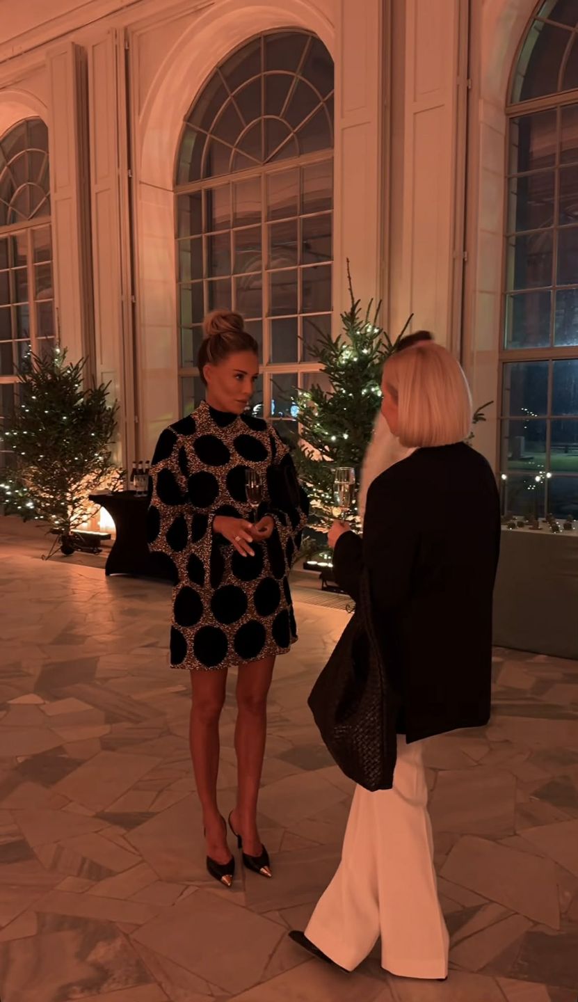 Małgorzata Rozenek bawi się na przyjęciu Omeny Mensah
