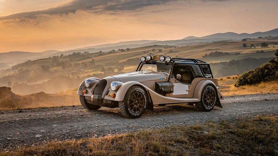 Klasyczna rajdówka, która sprawdzi się w terenie.