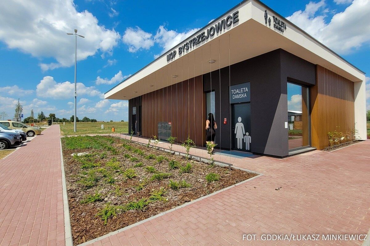 MOP Bystrzejowice toaleta S12/S1