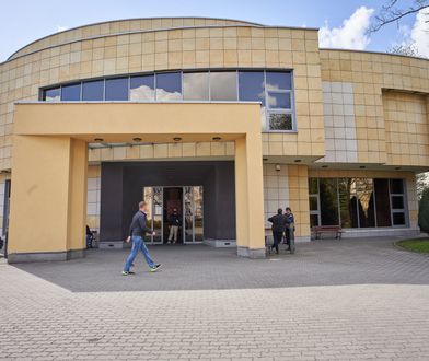 Bez zajęć zimą. Decyzja w pierwszej szkole