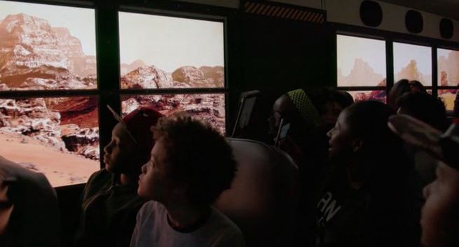 Autobusowa wycieczka na Marsa w reklamie Lockheed Martina (wideo)