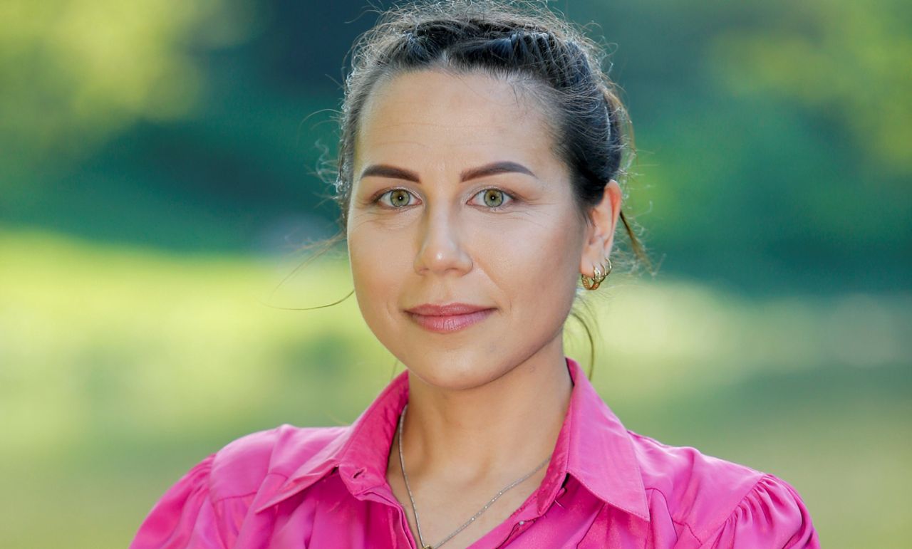 Krystyna szukała w "Rolnik szuka żony" męża, choć ostatecznie jest szczęśliwa w małżeństwie z kobietą. Niedawno została mamą 