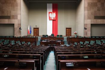 Większość Polaków popiera związki partnerskie jednopłciowe