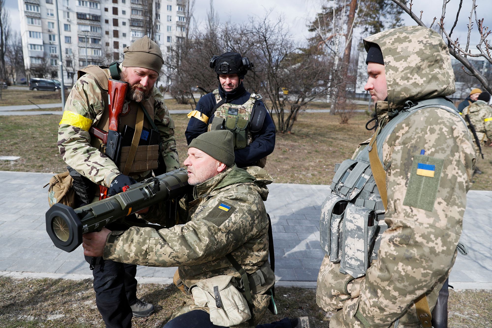 Wojna w Ukrainie. Nowi członkowie WOT-u szkolą się w korzystaniu z ciężkiej broni 2