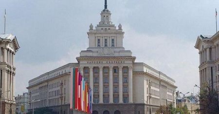 Przekazali 100 transporterów Ukrainie. Rosja wysłała im sygnał