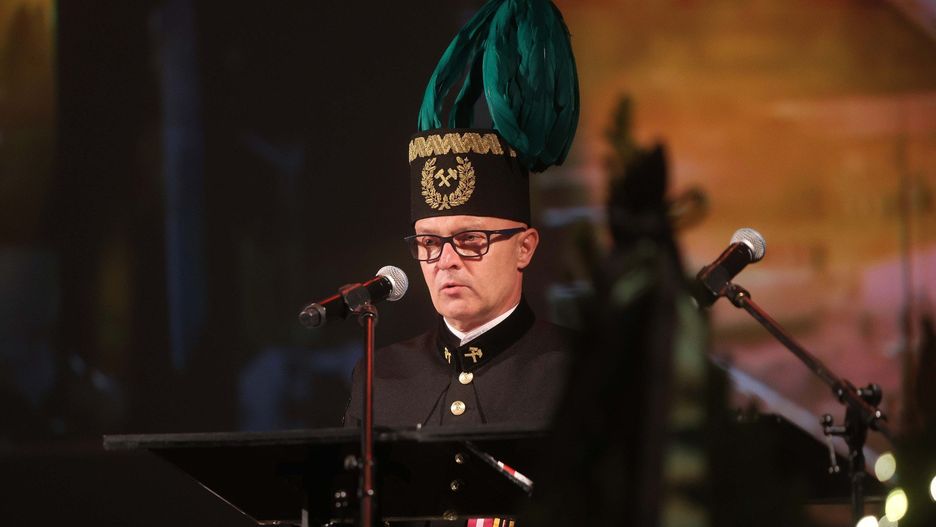 Według Andrzeja Szydło szansą dla takich firm jak KGHM jest polityka prezydenta Stanów Zjednoczonych Donalda Trumpa, który chce odbudować przemysł w USA, w tym przemysł miedziowy.