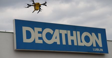 Znana sieć dostarczy przesyłki dronami