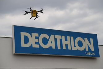 Znana sieć dostarczy przesyłki dronami