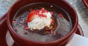 Łotysze robią zupę na nietypowym składniku. Można pomylić ją z eleganckim deserem