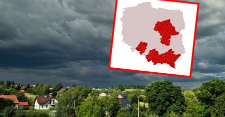 Burze w pięciu województwach. RCB rozesłało alert