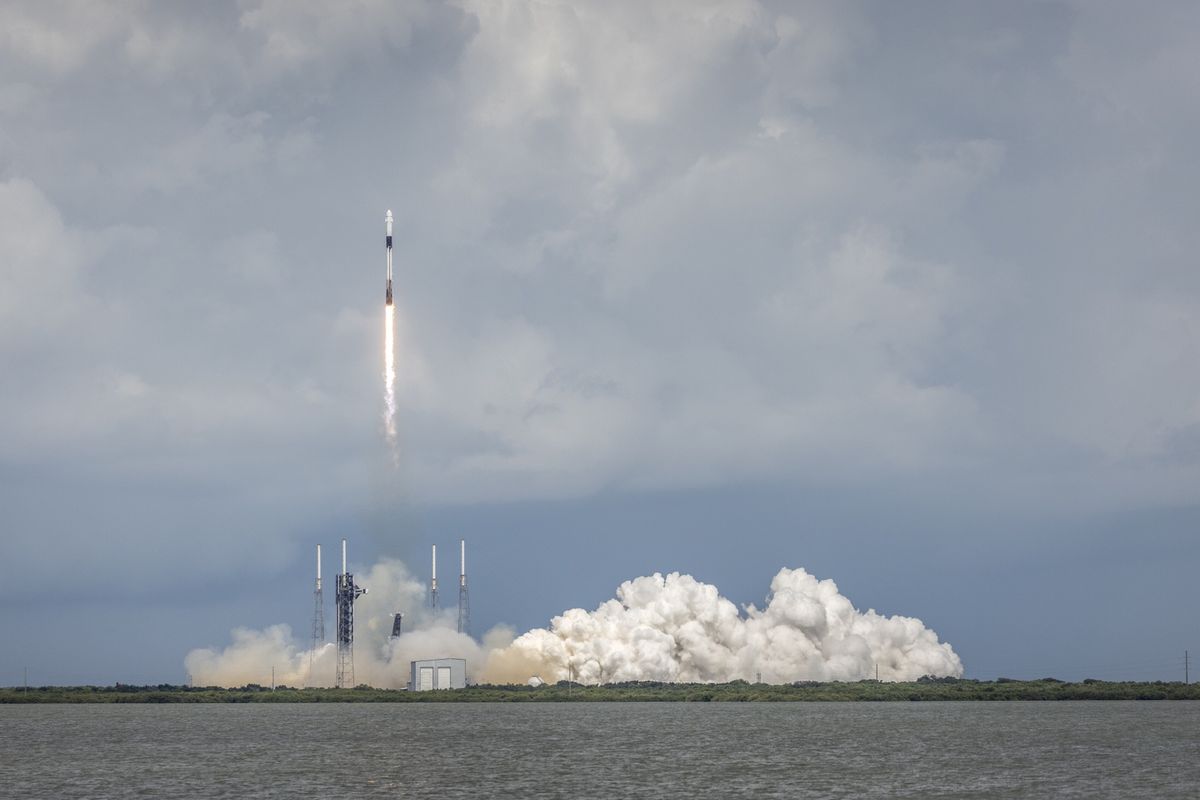 kosmos, iss, astronauci SpaceX Crew-9 w drodze na ISS. Wróci z pechowymi astronautami