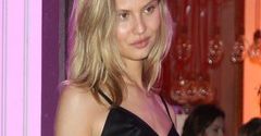 Magdalena Frąckowiak odsłania ciało