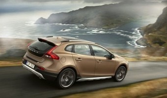 Znamy polskie ceny nowego Volvo V40 Cross Country