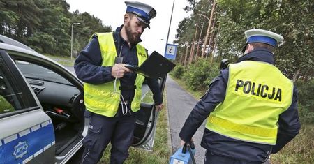Pieniądze dla policji. Rząd zapłaci funkcjonariuszom jeśli nie przejdą na emeryturę