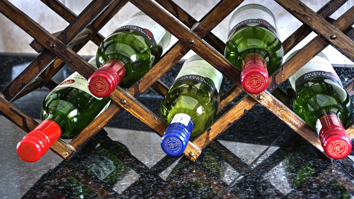 Wino stołowe muscat (białe)