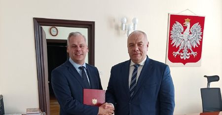 Gdański radny w rządzie. Karol Rabenda zastępcą Jacka Sasina