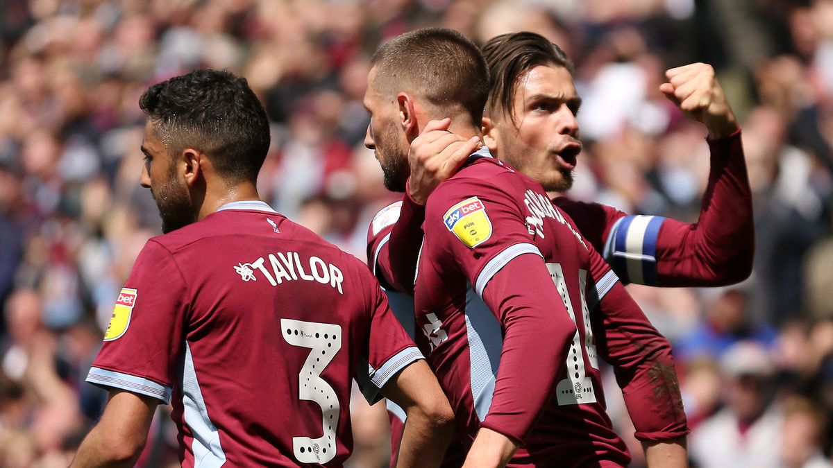 Getty Images / Paul Harding / Na zdjęciu: piłkarze Aston Villa