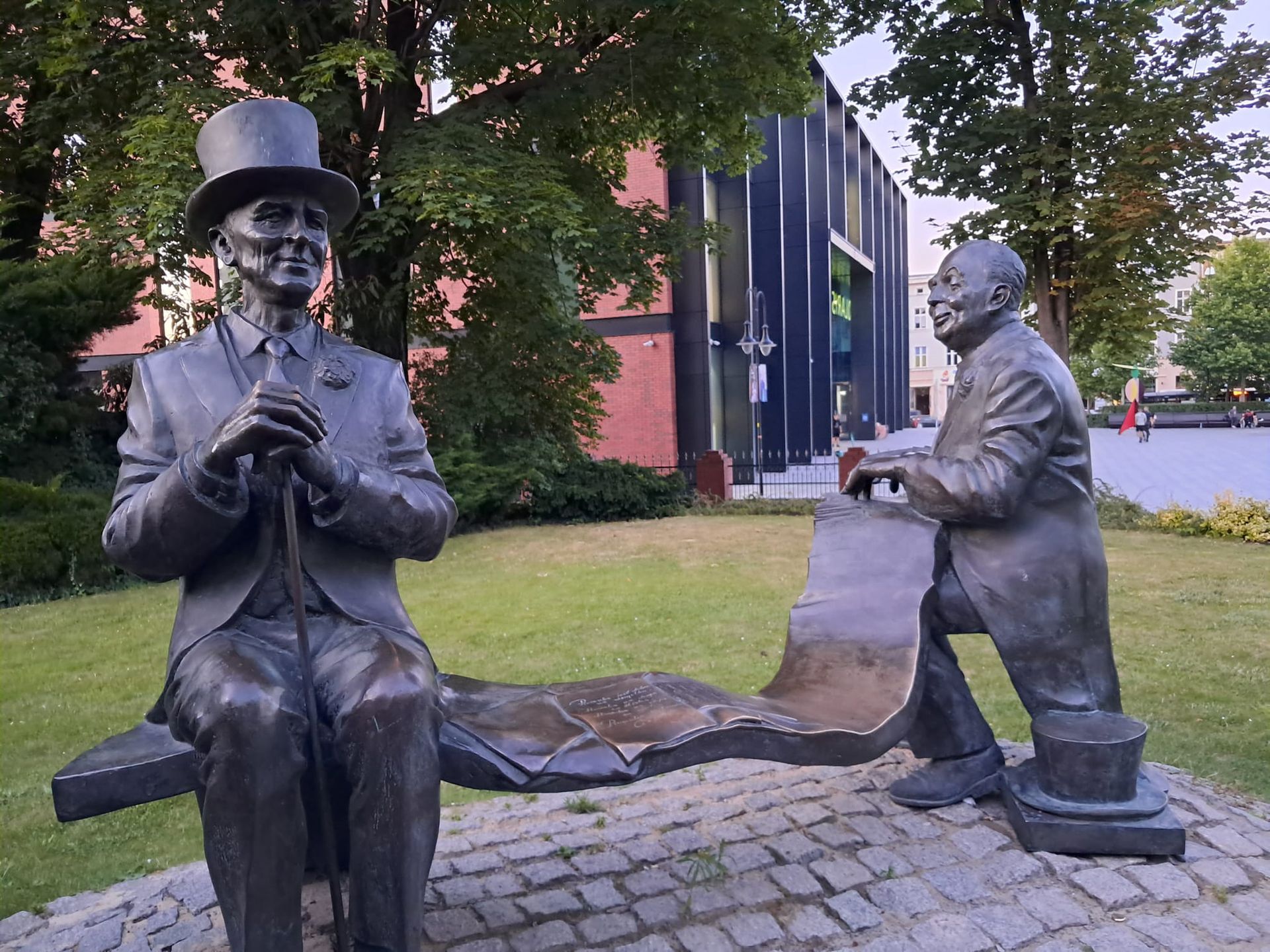 Na opolskim Skwerze Artystów, w najlepszym towarzystwie