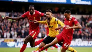Nie tylko Trent? Real Madryt chce kolejnego piłkarza Liverpoolu. I to już teraz