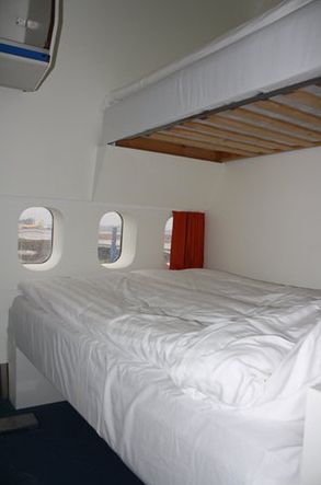 Jumbo Hostel - hostel w samolocie 2