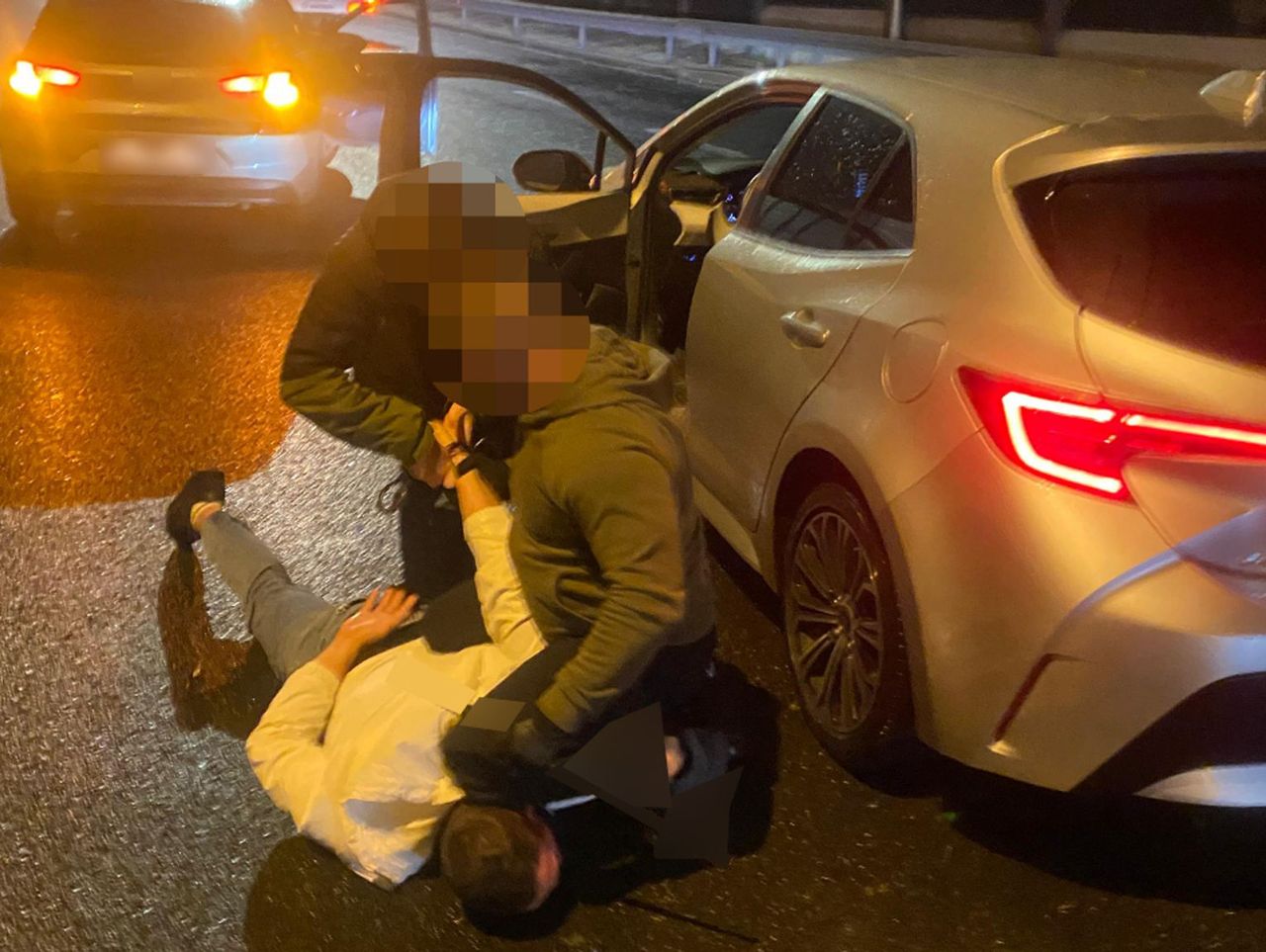 Marki: Policyjna zasadzka na drodze ekspresowej. 25-latek zatrzymany w toyocie skradzionej w Niemczech