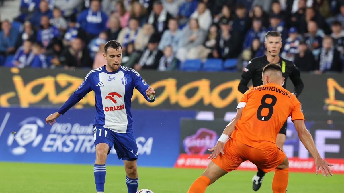 PAP / Marian Zubrzycki / Na zdjęciu: Wisła Płock rzutem na taśmę pokonała Zagłębie Lubin