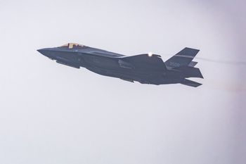 Przyłapali je na lotnisku w USA. F-35 ruszyły w drogę do Polski