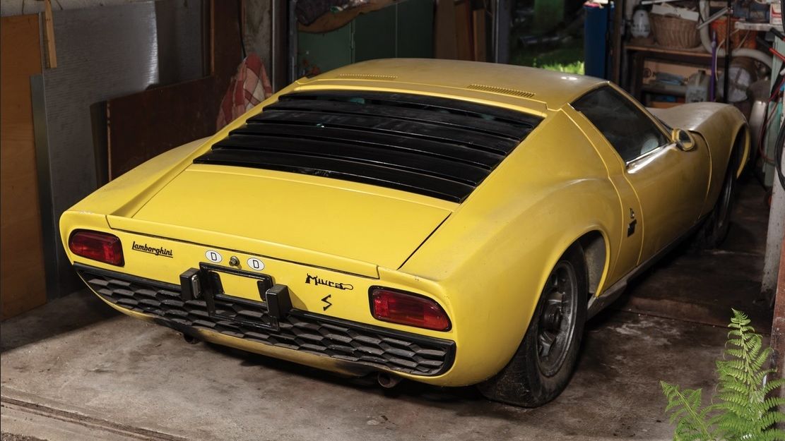 Lamborghini Miura P400 (1969) (fot. Peter Singhof/RM Sotheby's)