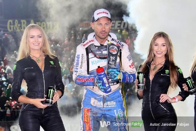 Nicki Pedersen był bez wątpienia jedną z najbardziej wyrazistych postaci cyklu Speedway Grand Prix. Na zdjęciu po wygraniu swojego ostatniego turnieju w serii - w Malilli w 2018 roku