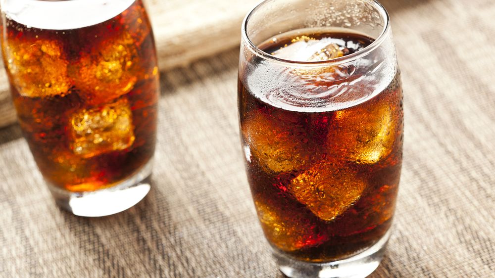 Napój gazowany Cola bez kofeiny