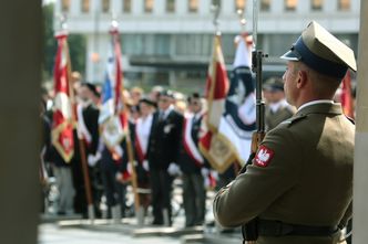 Rocznica Powstania Warszawskiego. Składają wieńce