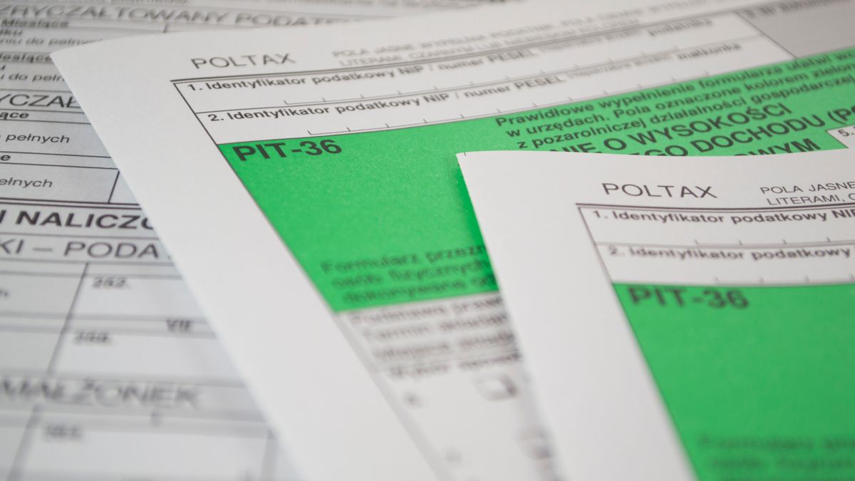 Ostatni dzień na rozliczenie PIT. Część formularzy musimy sami w