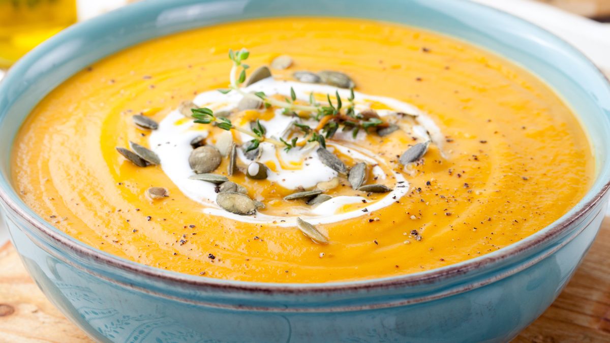 Ta zupa jest idealna po świątecznym ucztowaniu