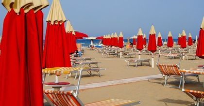 Władze Rimini chcą zakazu sprzedaży pamiątek z portretem Mussoliniego