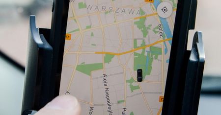 Mapy Googla z nowymi funkcjami. Sprawdzimy, gdzie jest autobus, łatwiej przeliczymy czas podróży
