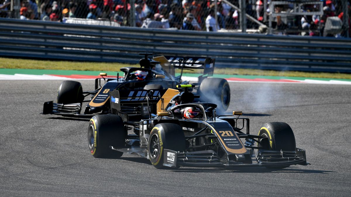 Zdjęcie okładkowe artykułu: Materiały prasowe / Haas / Na zdjęciu: Kevin Magnussen i jadący za nim Romain Grosjean