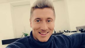 Tego jeszcze nie było. Lewandowski uczy fanów, jak zrobić "selfie"