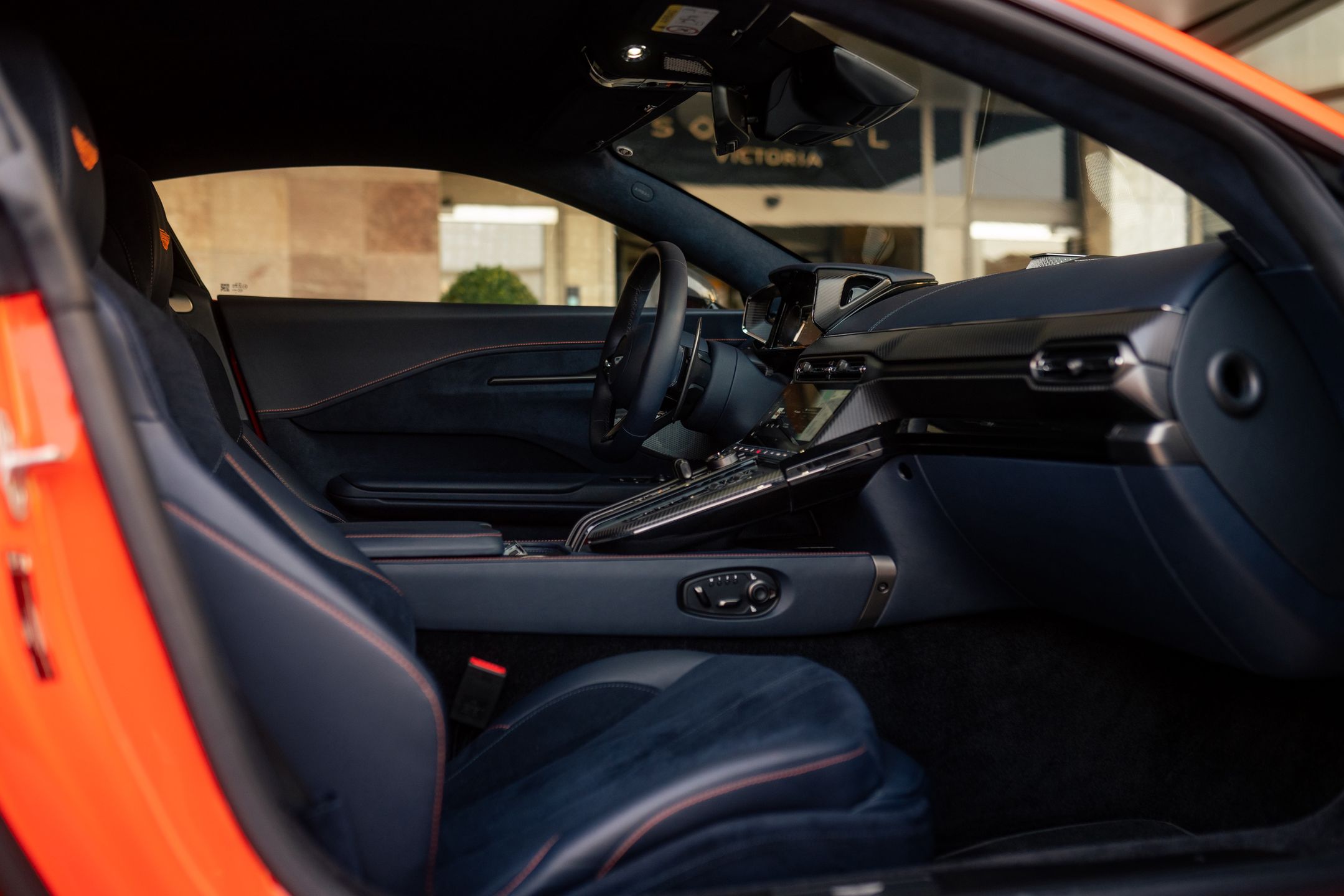 Aston Martin Vantage (2025)