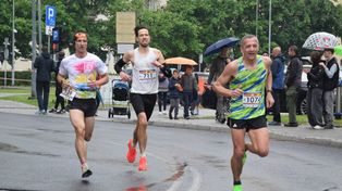 Bieg Fiata 2026 w Bielsku-Białej. Wygrał Kenijczyk, dwóch Polaków na podium. Szukajcie się na zdjęciach z mety