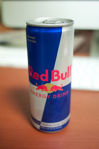 Napój energetyczny Red Bull