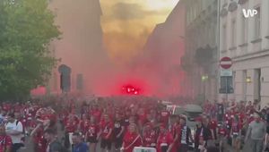Wisła Kraków świętuje awans do PKO Ekstraklasy. Tłumy na ulicach miasta