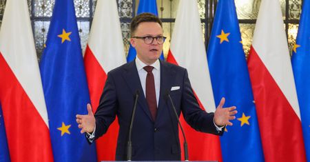 "To jest ten moment". Nowy marszałek idzie do TVP