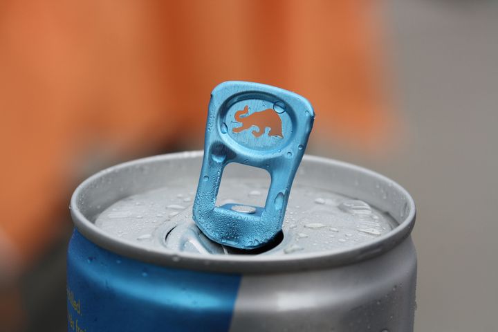 Napój energetyczny Red Bull bez dodatku cukru, z kofeiną