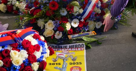 Dziesięć lat od ataku na redakcję "Charlie Hebdo". Francuzi wyszli na ulice