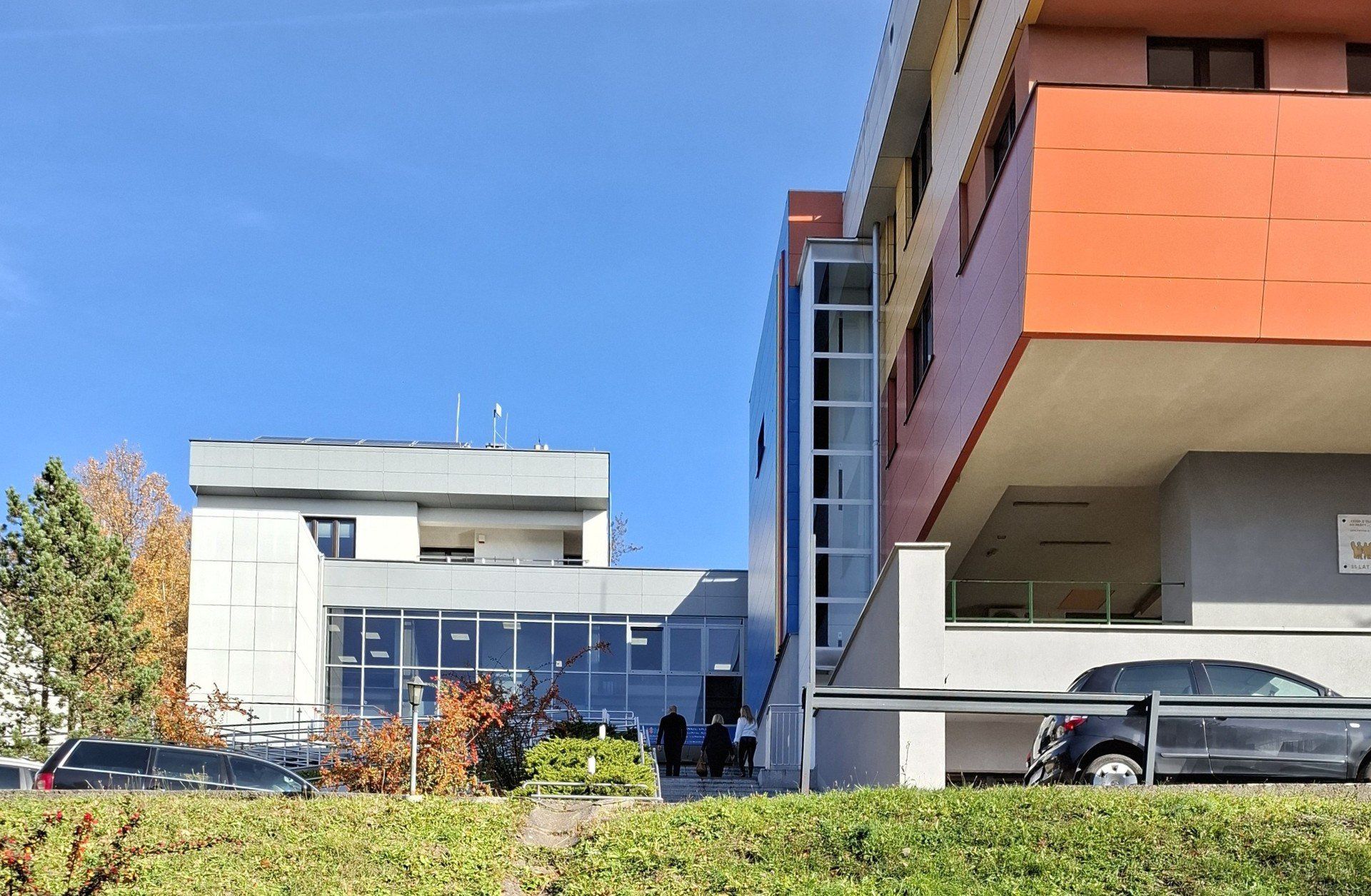 Łóżka dla mam w szpitalach