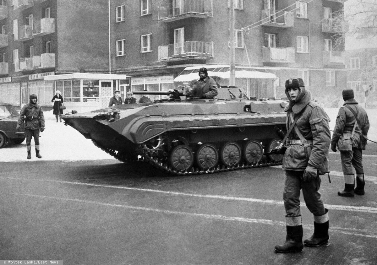 Wojsko na ulicach Warszawy w grudniu 1981 roku 