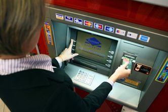 Euronet będzie miał więcej bankomatów w Polsce. Przejmie 167 urządzeń od Aplitt